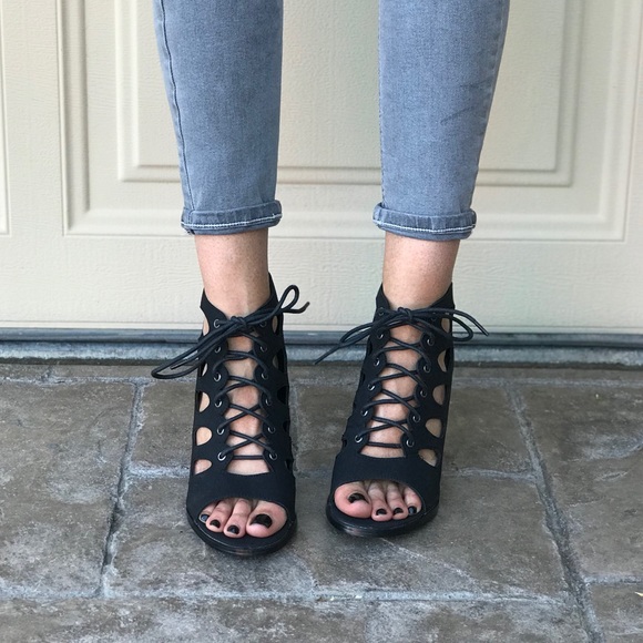 Black Lace Up Peep Toe Cut Out Caged Ankle Booties - Picture 2 of 6
